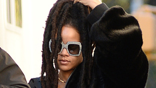 Rihanna hiába tévedt el a Coachellán, mert így sem állt vele szóba senki