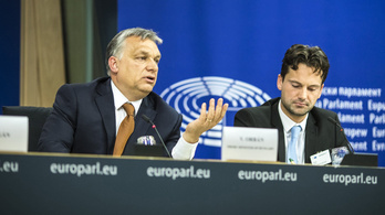 Nem szorult Orbán fejszéje a brüsszeli fába