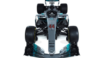 A Merci és az RBR bemutatta a nevet és a nagy számot az F1-kocsin