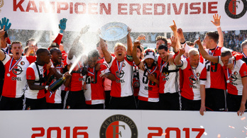 A 36 éves zseni 18 év után mesterhármassal tette bajnokká a Feyenoordot