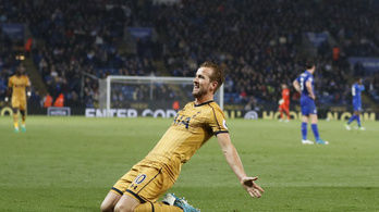 Kane négy góllal KO-zta a Leicestert