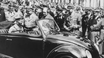 Hitler karolta fel a népautó ötletét