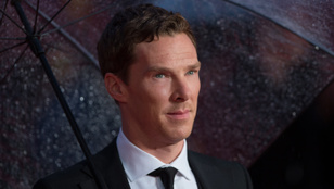 Benedict Cumberbatchnél lazábban senki nem képes bűvészkedni
