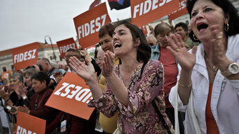 Csökken a Fidesz népszerűsége