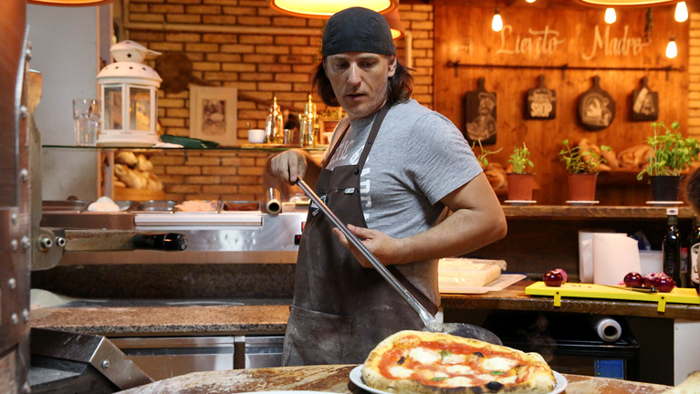 Mit keres egy magyar a pizza világbajnokságon?