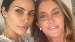 Kim Kardashian hadat üzent Caitlyn Jennernek, mert rosszat írt az anyjáról