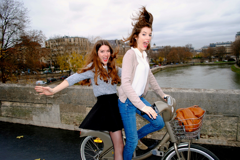 Lesd el a francia nők stílusának titkát - Különleges képeken a párizsi nők