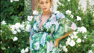 Úgy fest, Beyoncé bármelyik pillanatban szülhet