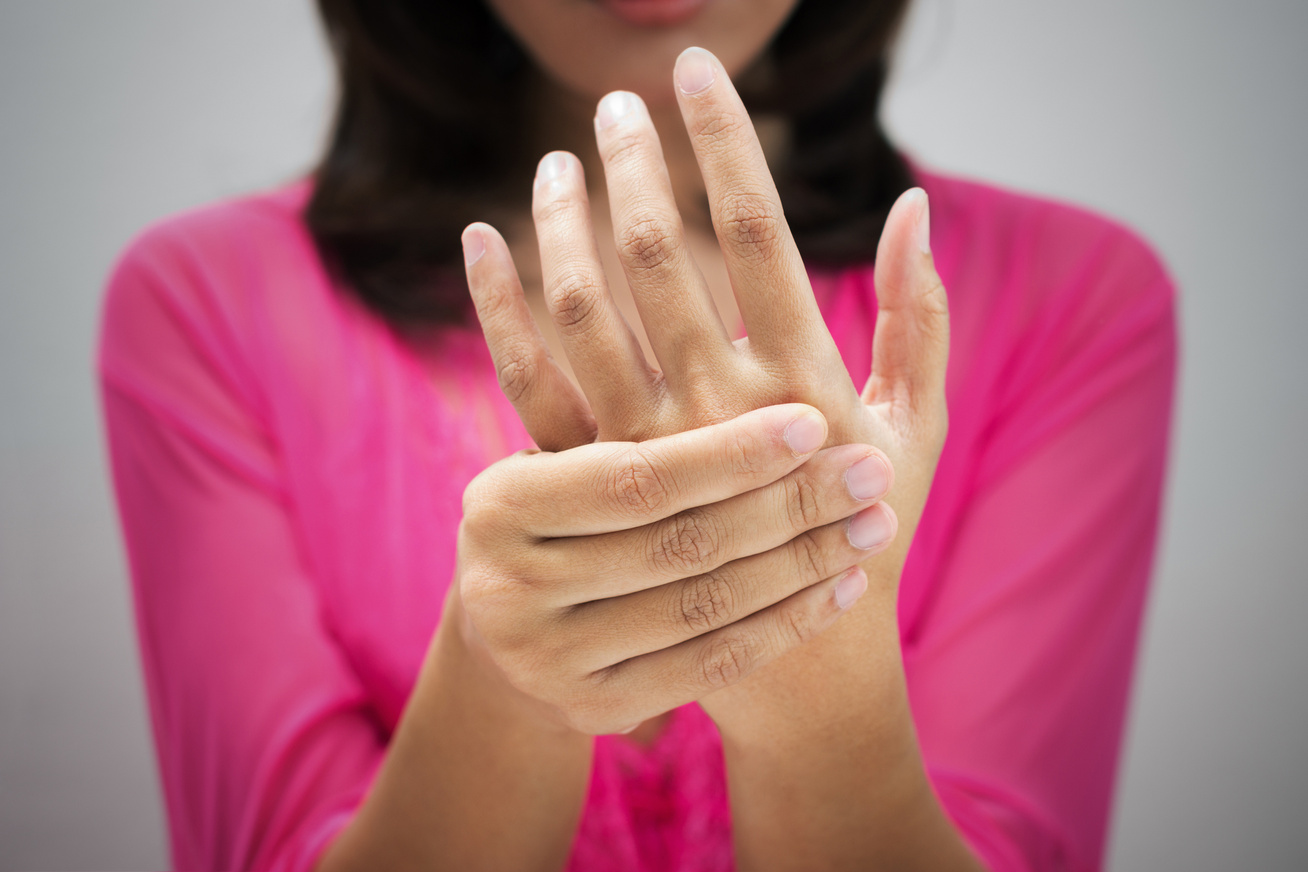 a kéz ujjai nagyon fájnak a gerinc rheumatoid arthritise