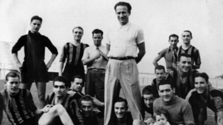 Évtizedekre elfelejtettük az egyik legnagyobb magyar futballedzőt