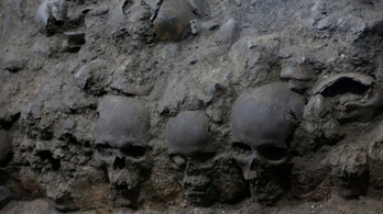 Több száz azték koponyát találtak Mexikóváros szívében