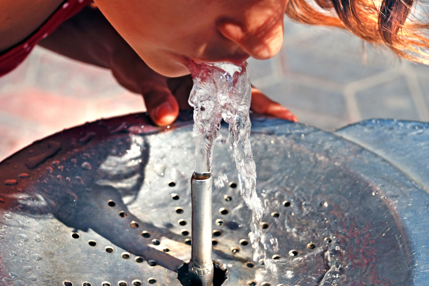 Valóban ártalmas a klóros víz a szervezetre? Utánajártunk a városi legendának