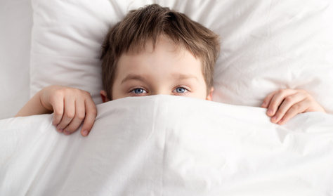 A kevesebbet alvó gyerekek gyorsabban öregszenek