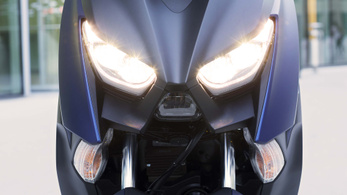 Jön az új Yamaha X-Max 400
