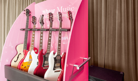 A hotel, ahol gitárokat hoz a szobaszerviz