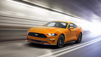 Mustang: négy másodperc alatt százra
