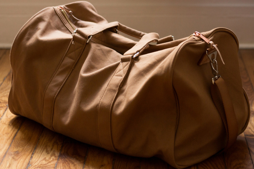 Így maradnak sokáig illatosak a ruháid: 10 ügyes trükk, amit vess be, ha utazol!