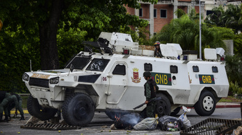 Leverték a fegyveres lázadást Venezuelában