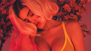 Kylie Jenner eléggé erotikus képekkel ünnepli, hogy 20 éves lett