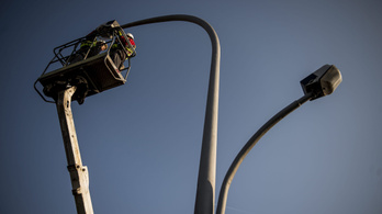 Egymilliárdért cserélnek le LED-esre 7000 budapesti utcalámpát