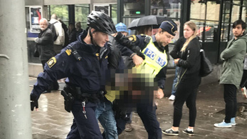 Nyakon szúrtak egy rendőrt Stockholm belvárosában
