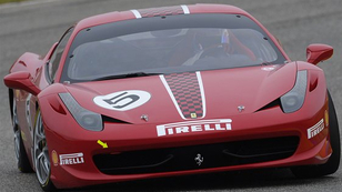 Megvadítják a Ferrari 458-ast
