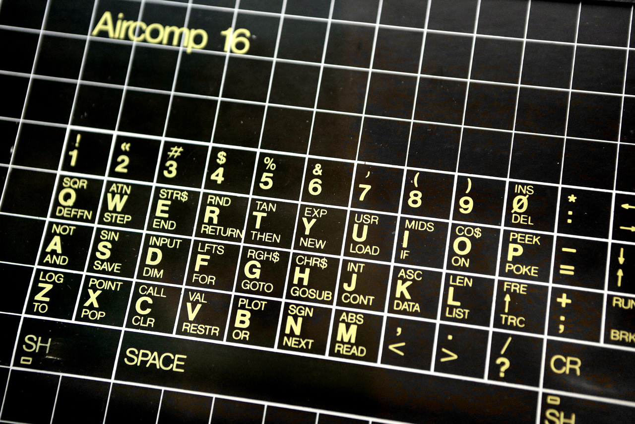 Aircomp-16 16 kilobájtos személyi számítógép érintőfóliás klaviatúrája. Gyártó: Boscoop Szövetkezet, év: 1982.