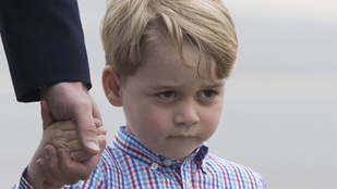 György herceg is csak egy átlagos gyerek, mikor iskolába kell menni