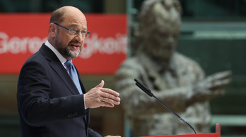 Martin Schulz alkancellári posztot ajánlott Merkelnek