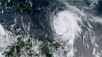 Az Irma után 260 km/órás széllel támad a Maria hurrikán