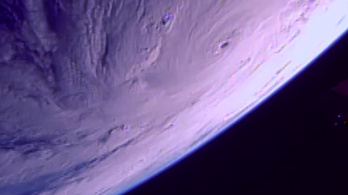 Az űrből is látszik a Maria hurrikán