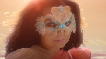 Björk már megint mit művelt, te jó ég