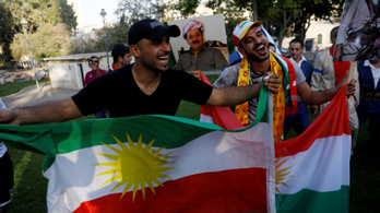 Irak és Törökország gazdasági szankciókkal fenyegeti a függetlenségre szavazó kurdokat