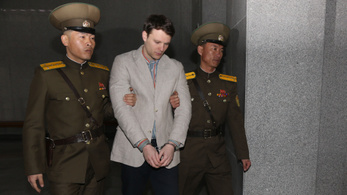 Nem kínzás miatt halt meg az Észak-Koreából kómában hazaszállított amerikai