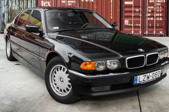 BMW 7 1994