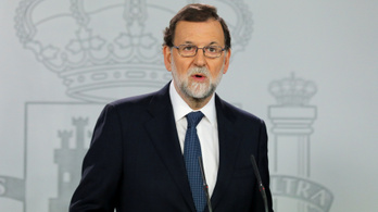 Spanyol miniszterelnök a katalán elnöknek: Akkor most van függetlenség, vagy nincs?