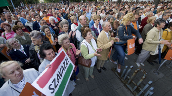 A Fidesz népszerűsége majdnem megduplázódott a 60 évnél idősebbek körében