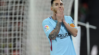 Messi az életben nem hagyott ki ekkora helyzetet