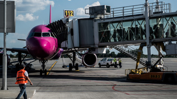 Futótűzként terjed az ingyen WizzAir-jegyet ígérő átverés