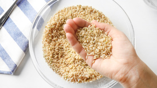 Tényleg annyival egészségesebb a barna rizs?