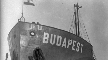 Aknák közt hajóztak a negyvenes évek magyar tengerészei a Fekete-tengeren