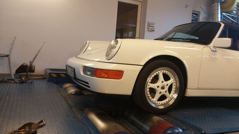 Totalcar Erőmérő: Porsche 911 - 1989.