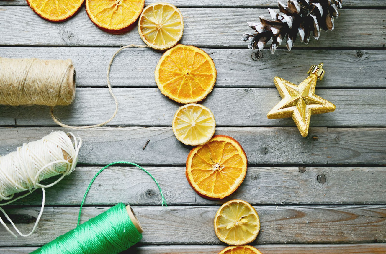 twine-for-dried-lemons-and-oranges-garland