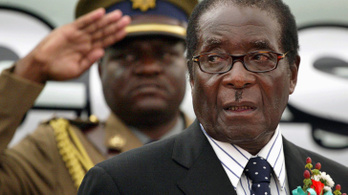 Lemondott Mugabe, 37 év után bukott meg a zimbabwei diktátor