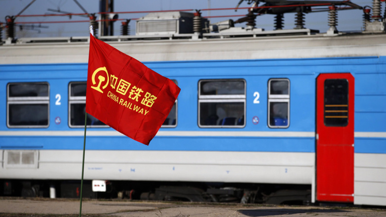 130 év alatt térülhet meg a méregdrága kínai vasút