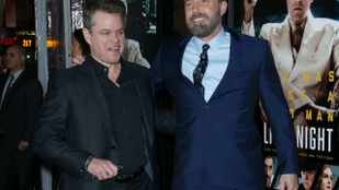 Matt Damon és Ben Affleck szó szerint egymásnak adják a kilincset a pszichológusnál
