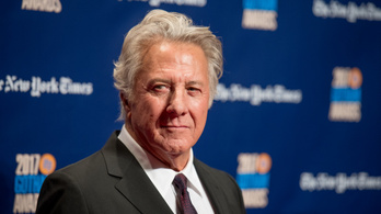 Nyilvánosan szembesítették Dustin Hoffmant a zaklatási ügyével