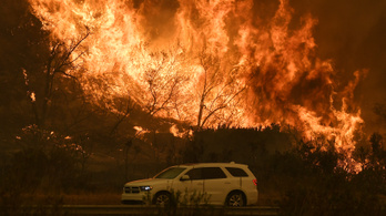 Hatalmas tűzvész tombol Dél-Kaliforniában
