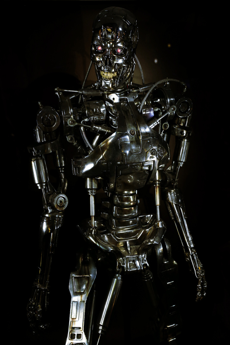 T-800-as halálosztó robot endoszkeletonja a Terminátor 2-ből.