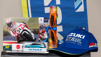 Villámhiéna világbajnok-dedikálta Suzuki-csomagért